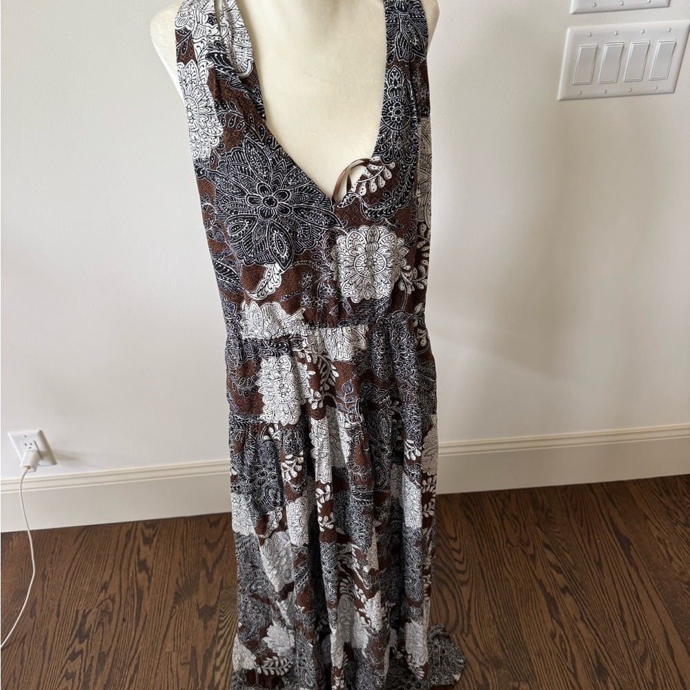 Ann Taylor LOFT Floral Halter Printed Maxi NWOT - Picture 9 of 9